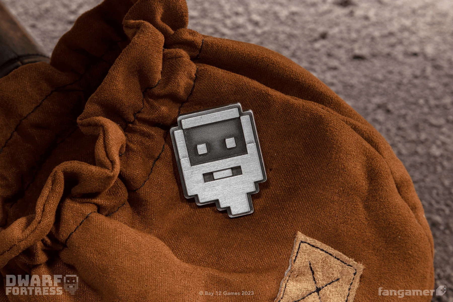 +Finely-Crafted Dwarven Pin+ - Image 5