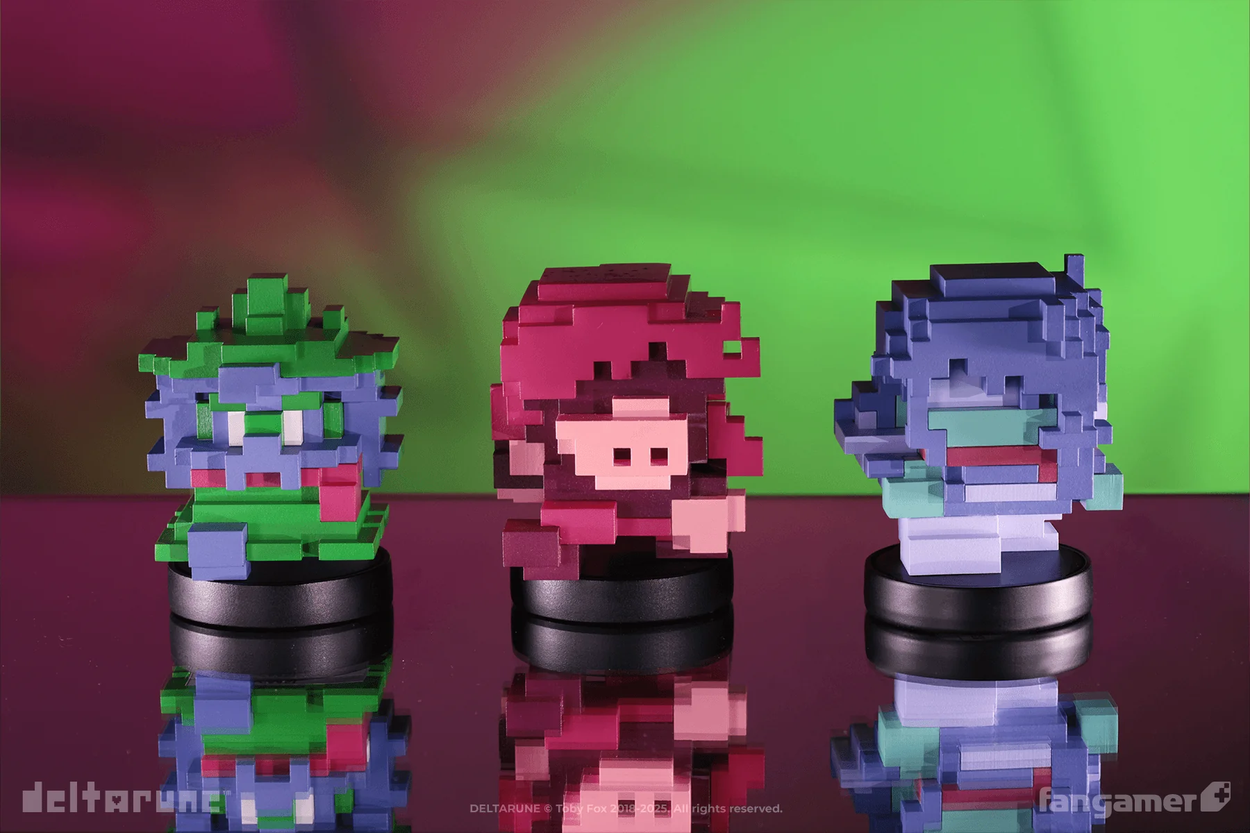 HERO_SCARF Figurine - Image 8