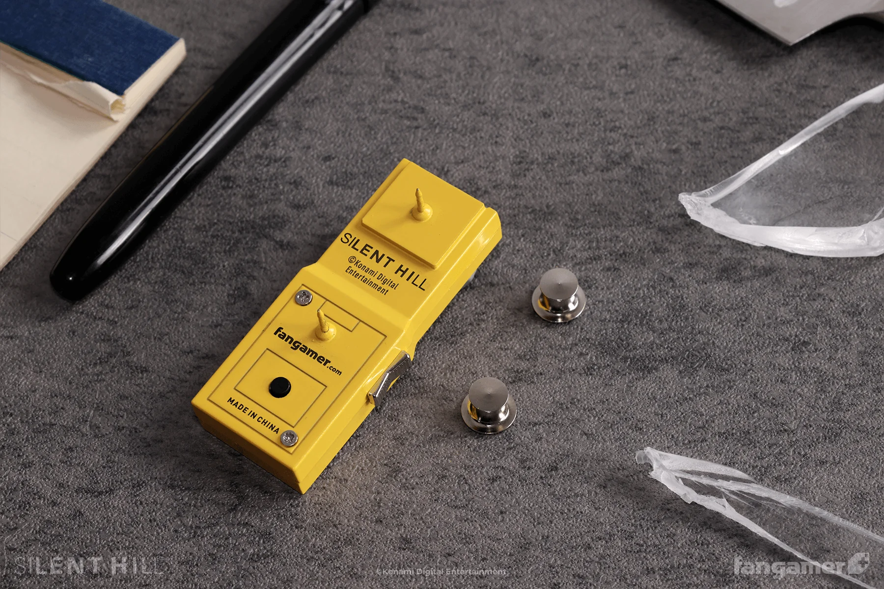 Harry's Flashlight LED Pin - Image 7